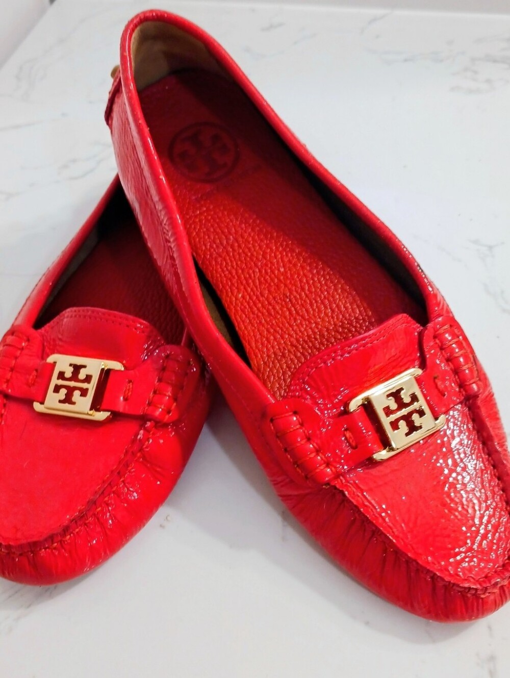EXC. TORY BURCH KENDRICK PATENT LEATHER LOAFERS ORANGE SZ 8M $275 Retail Price